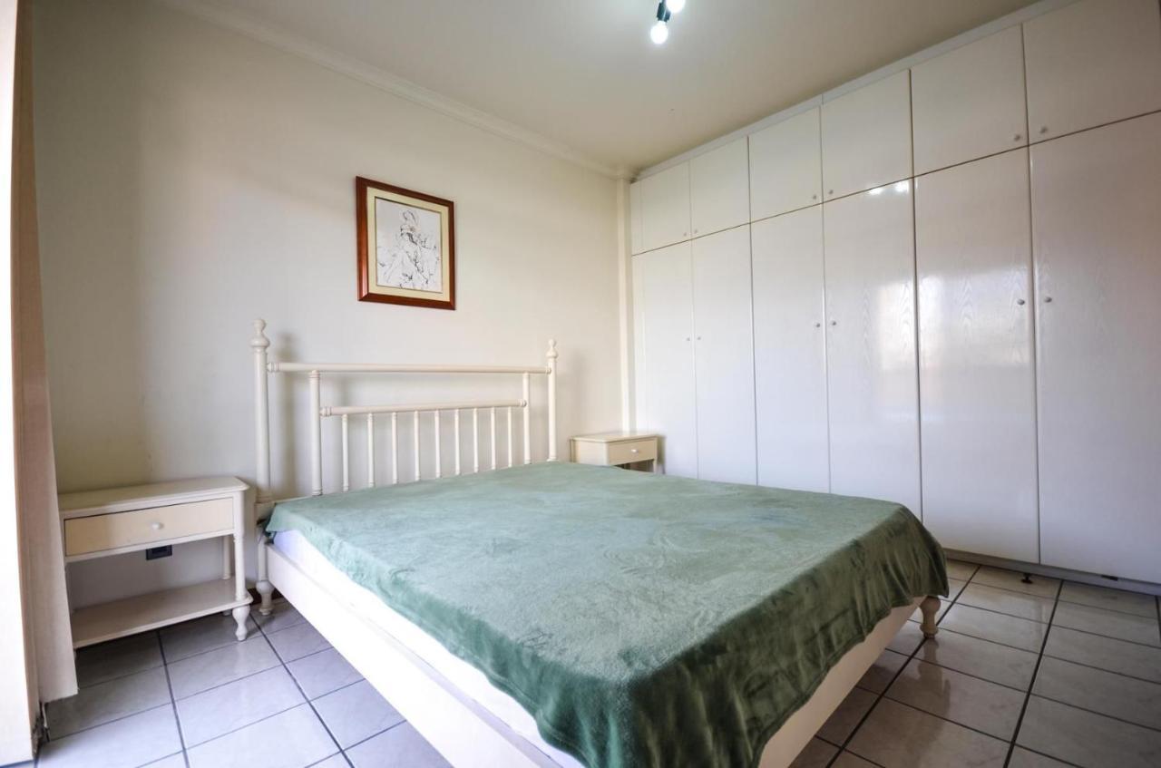 1038 - Apartamento Com Vista Para O Mar Bombinhas Esterno foto